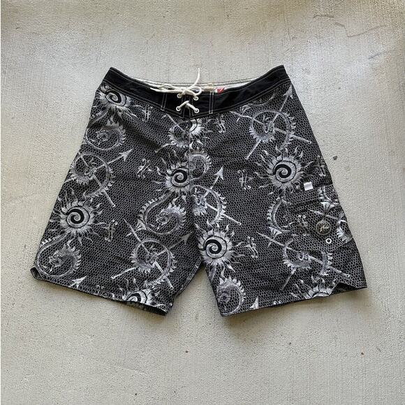 VTG 90s DRAGON BLACK SWIM SHORTS warrior Goth Board Men 36 Surf Y2K NYLON, RUSTY - Picture 1 of 4